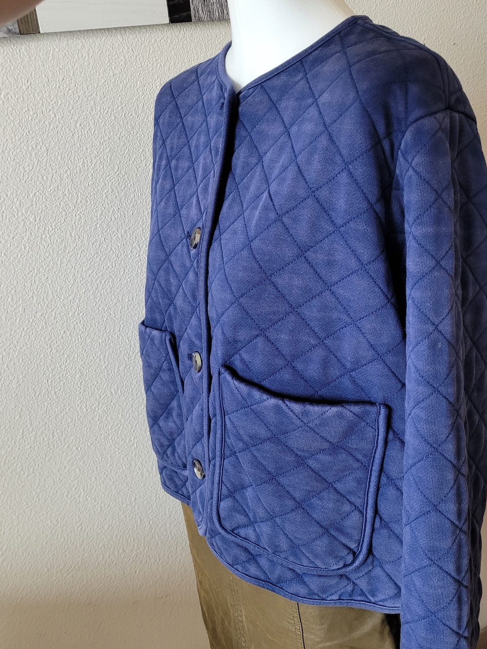 Banana Republic Quilted Bomber Jacket with Patch Pockets - Picture 9 of 11